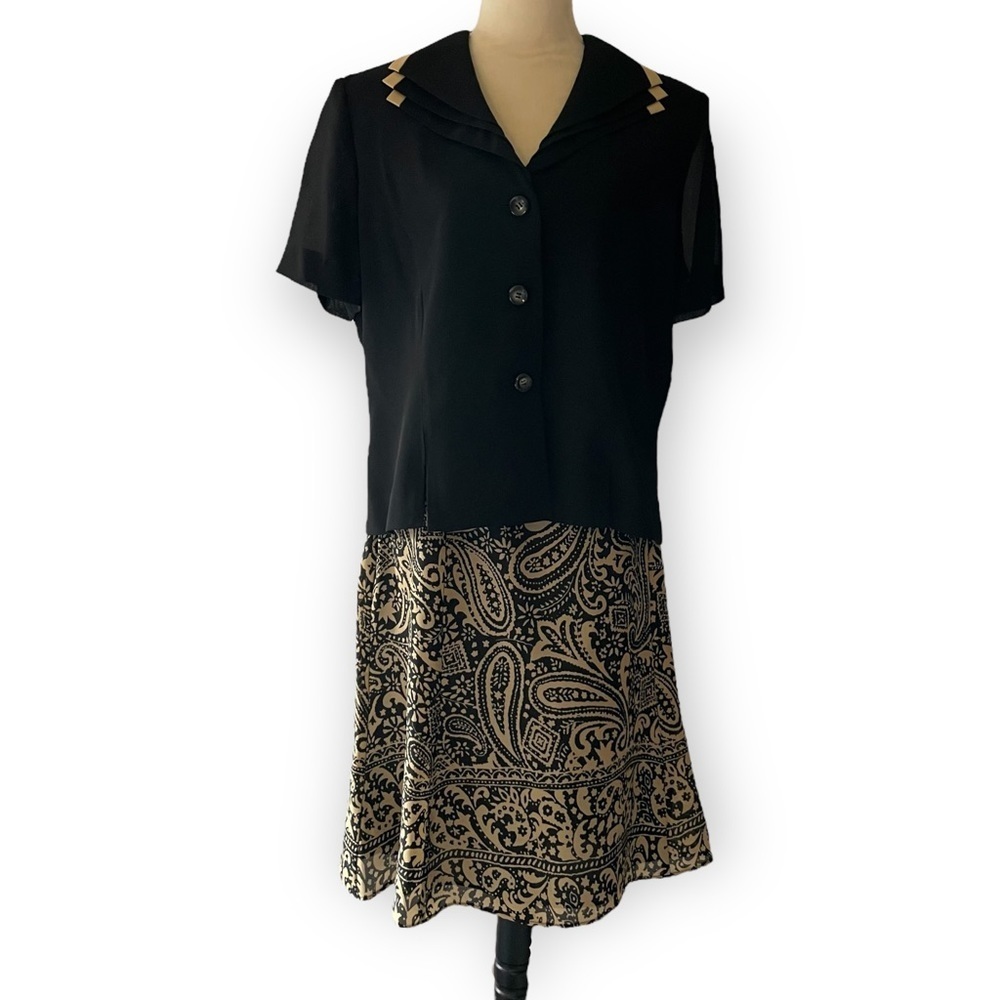Sold NWT Danny & Nicole 2 Piece Set Skirt and Blouse - Picture 2 of 14